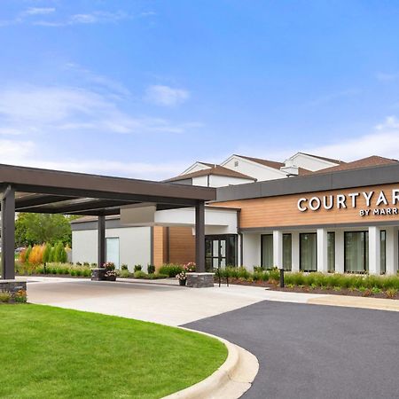 Courtyard By Marriott Detroit Livonia Hotel Ngoại thất bức ảnh