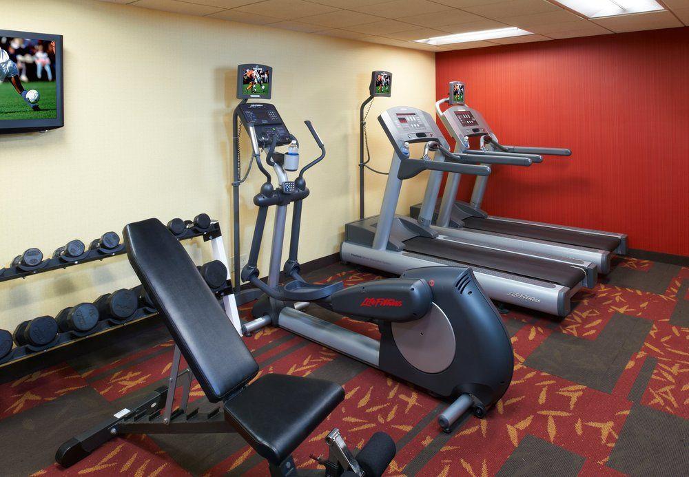 Courtyard By Marriott Detroit Livonia Hotel Ngoại thất bức ảnh